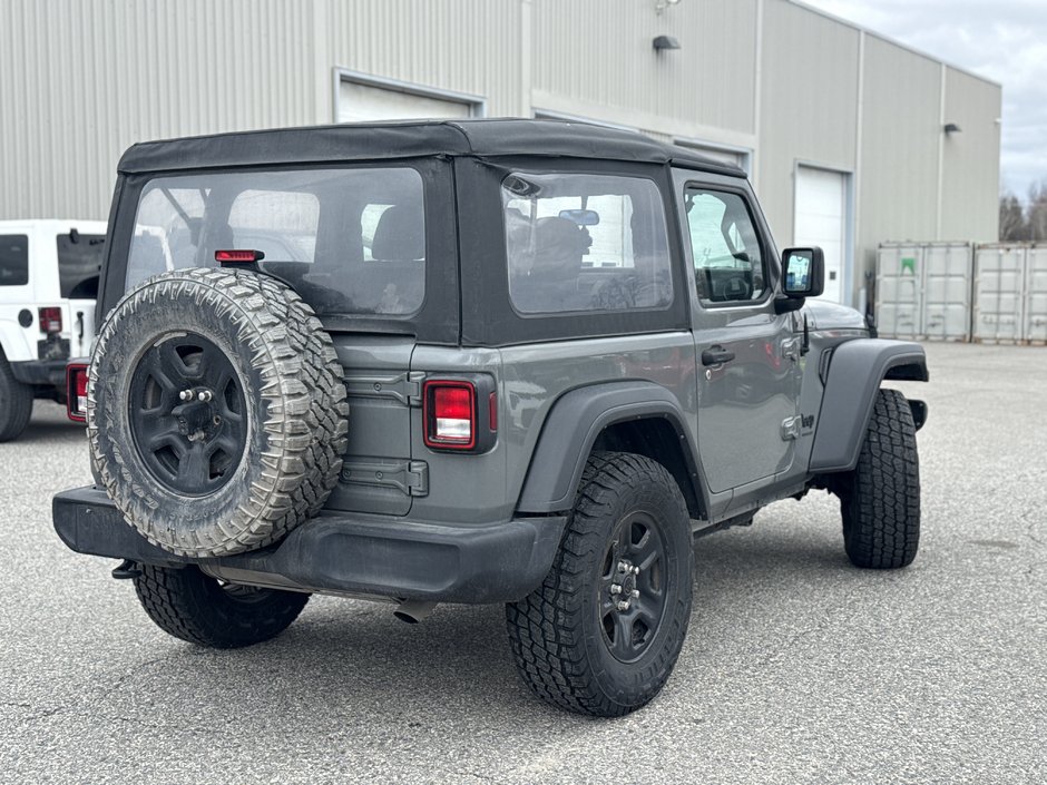 Jeep Wrangler Sport 2022-2