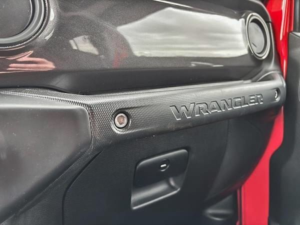 Jeep Wrangler UNLIMITED ALTITUDE // 14000$ DE MODIFICATION 2022-17