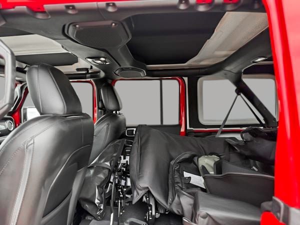 2022 Jeep Wrangler Sahara-7