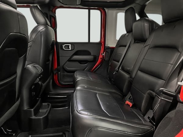 Jeep Wrangler Unlimited Sahara 2022-23