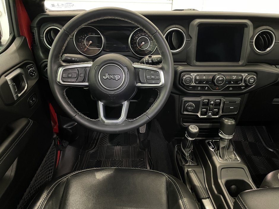 Jeep Wrangler Unlimited Sahara 2022-8