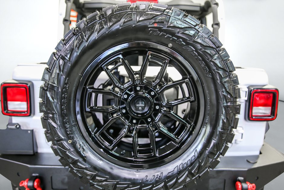 Jeep Wrangler SPORT MODIFIÉ 2023-12