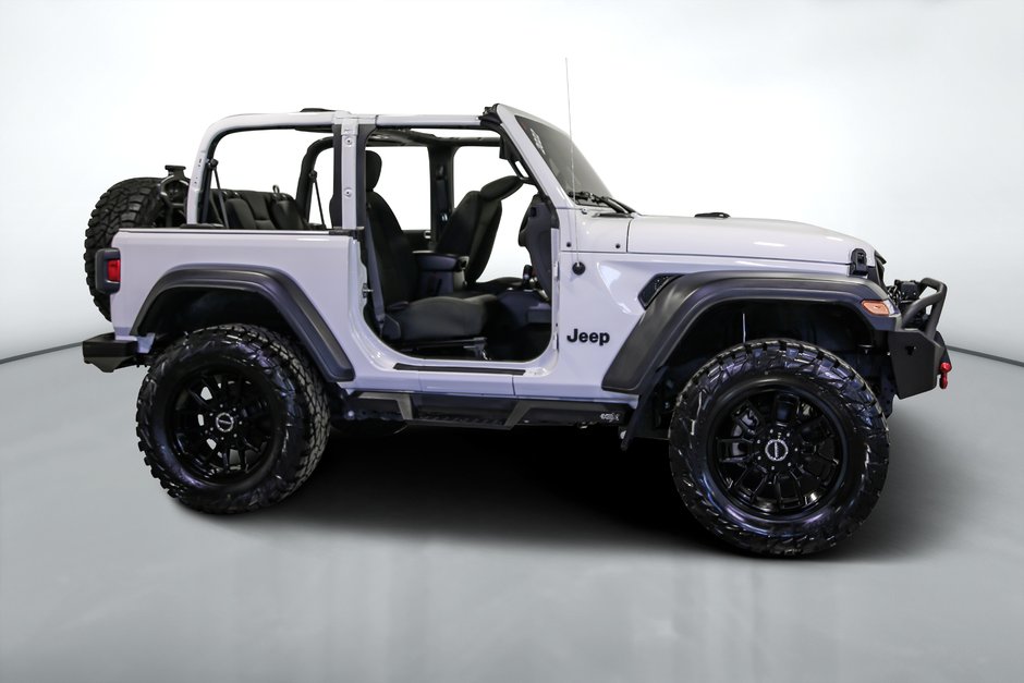 Jeep Wrangler SPORT MODIFIÉ 2023-1