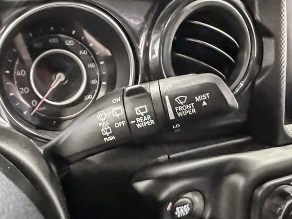 Jeep Wrangler ALTITUDE 2023-16