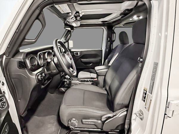 Jeep Wrangler ALTITUDE 2023-11