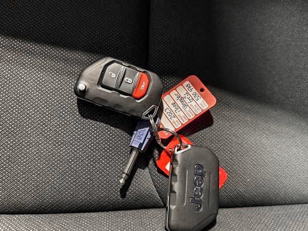 Jeep Wrangler SPORT 2023-25