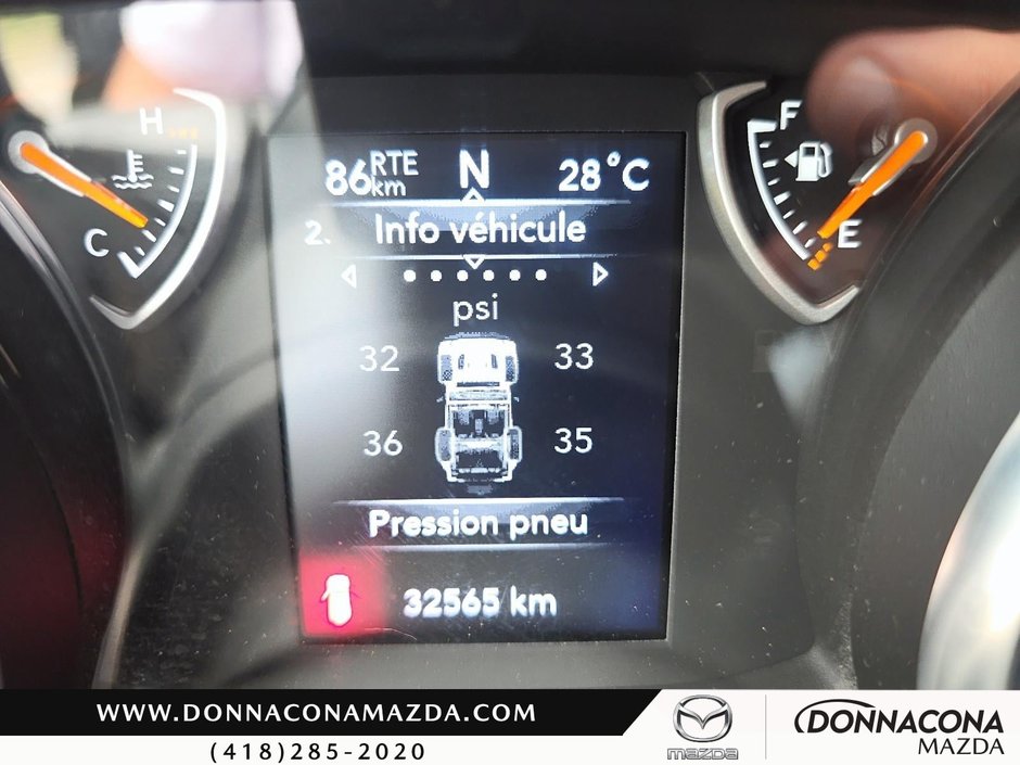 Jeep Wrangler SPORT 2023-17