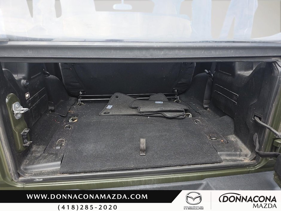 Jeep Wrangler SPORT 2023-9