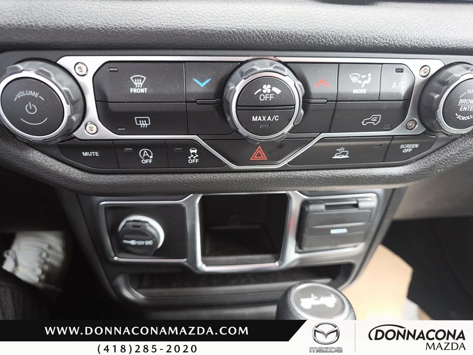 Jeep Wrangler SPORT 2024-14