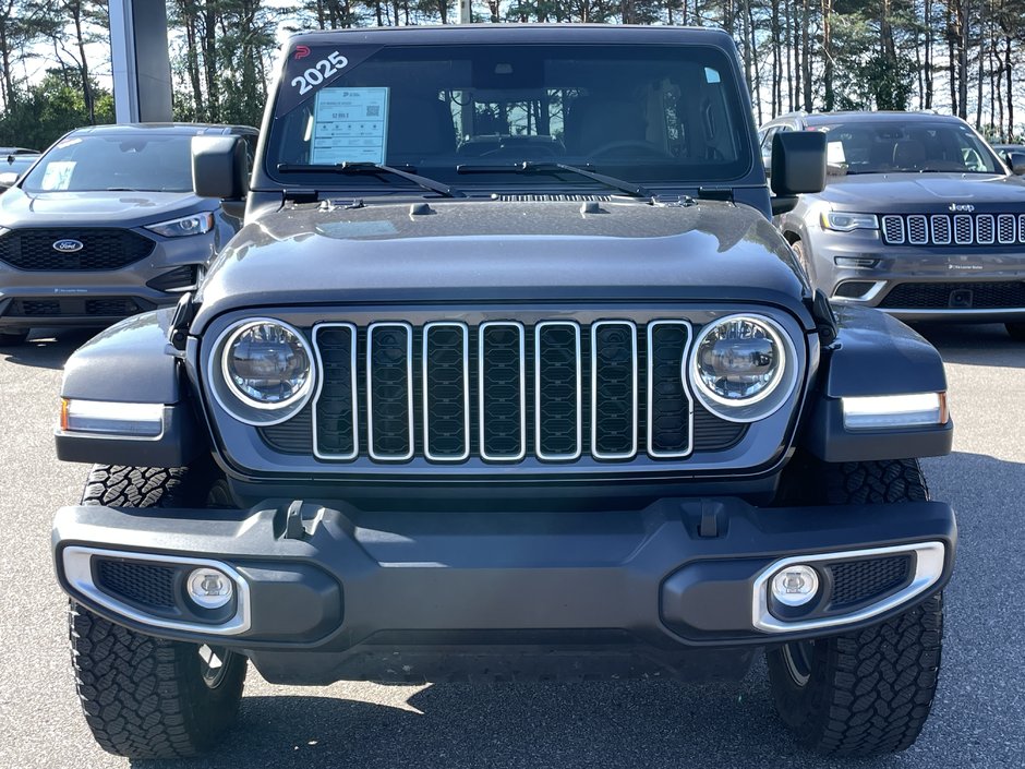 Jeep Wrangler SAHARA 2025-1