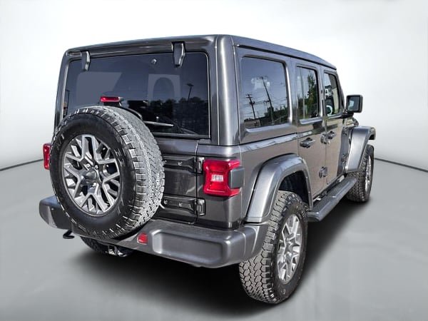Jeep Wrangler SAHARA 2025-6