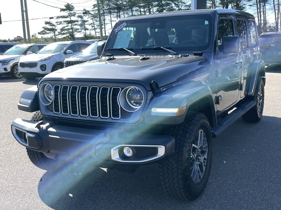 Jeep Wrangler SAHARA 2025-2