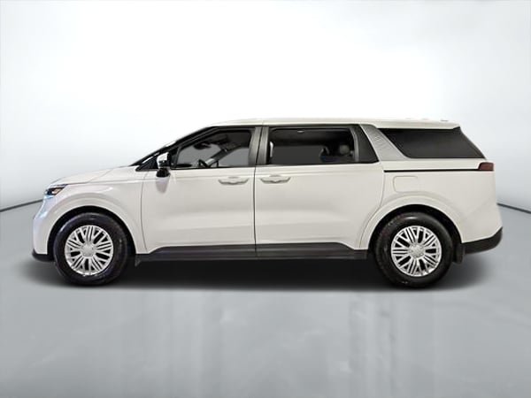 2022 Kia Carnival LX-5