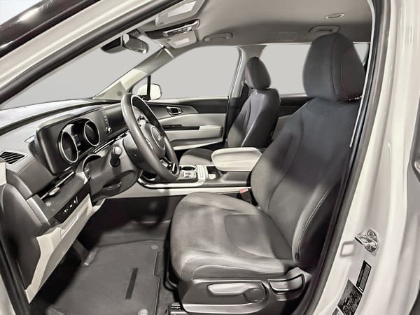 2022 Kia Carnival LX-12