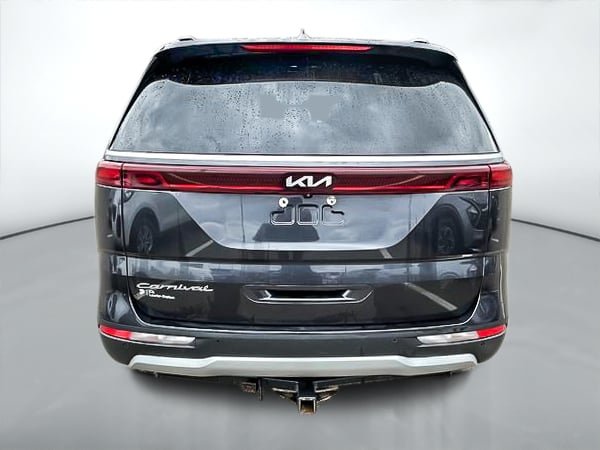 2022 Kia Carnival LX+-5