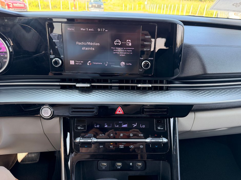 2022 Kia Carnival LX-21
