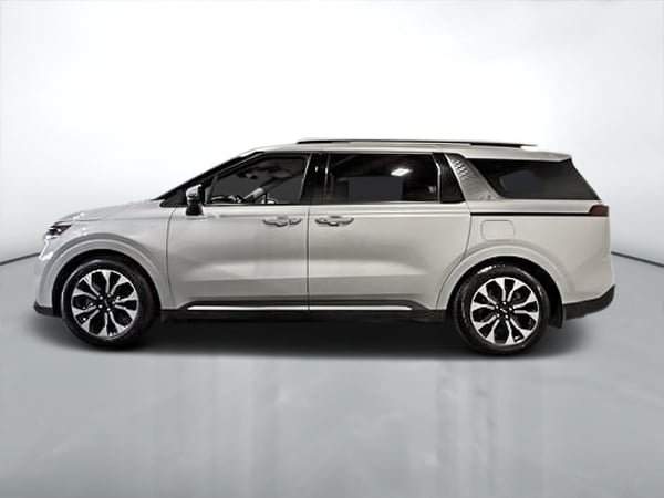 Kia Carnival EX 2023-5