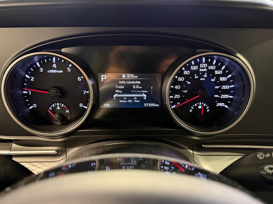 2024 Kia Carnival LX-18
