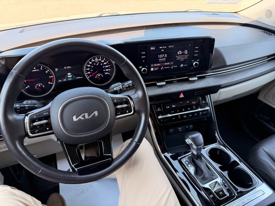 2024 Kia Carnival EX-23