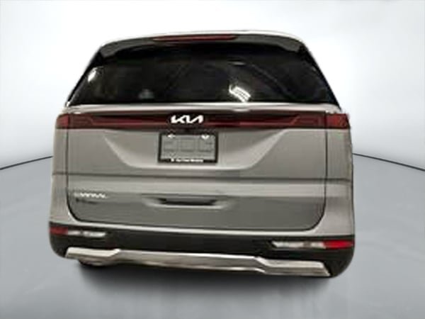 2024 Kia Carnival EX-3