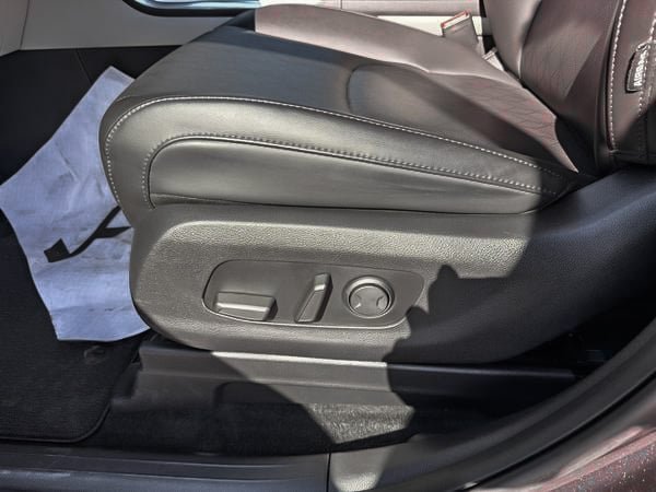 Kia Carnival EX 2024-12