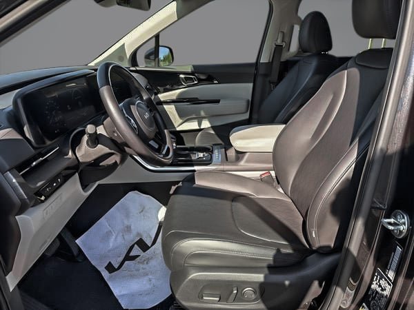 Kia Carnival EX 2024-10