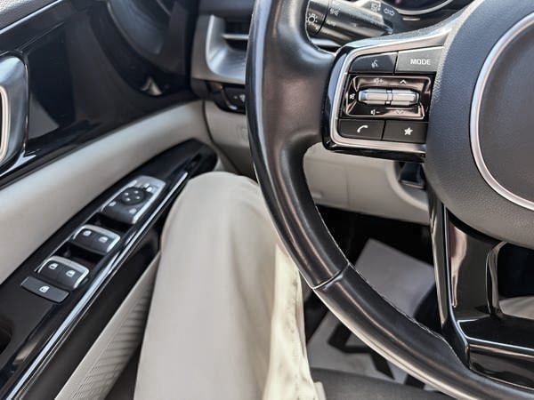 Kia Carnival LX + 2024-16