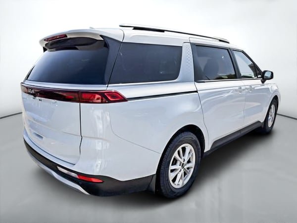 Kia Carnival LX + 2024-6