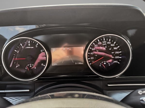 Kia Carnival LX + 2024-18