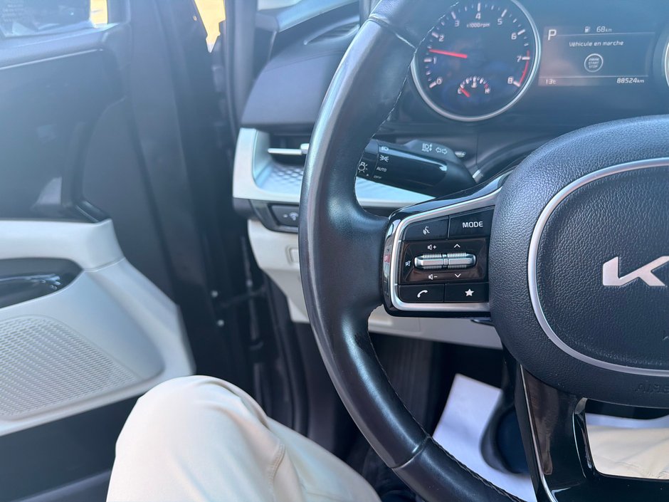 2024 Kia Carnival LX+-16
