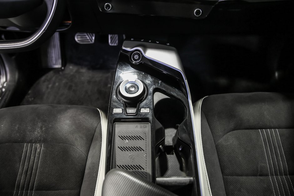 2022 Kia EV6 GT-LINE 2-23