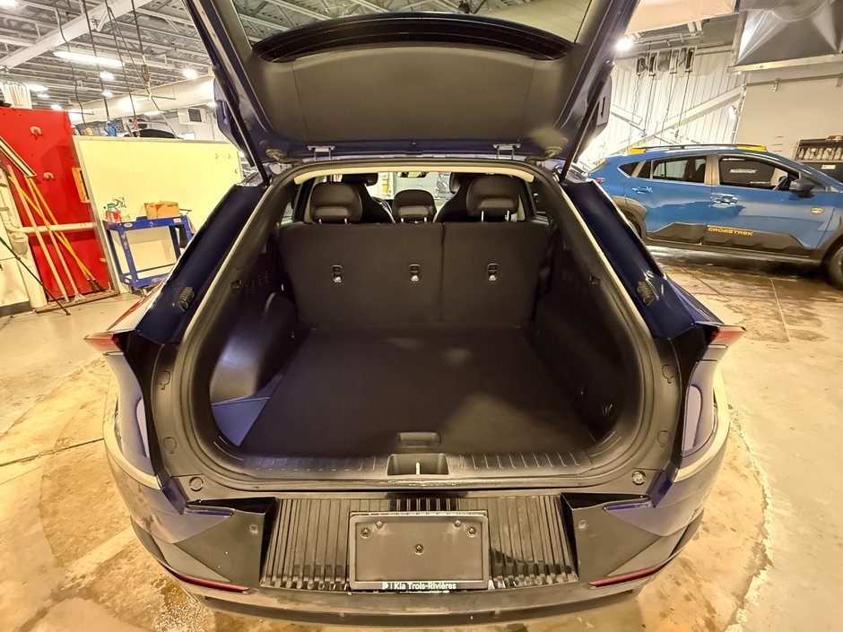 Kia EV6 LAND 2024-26