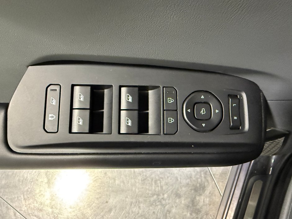 2024 Kia EV9 LAND-12