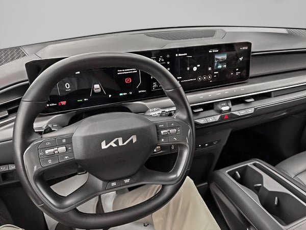 Kia EV9 LAND 2026-23