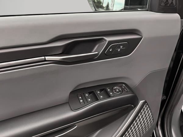 Kia EV9 LAND 2026-11