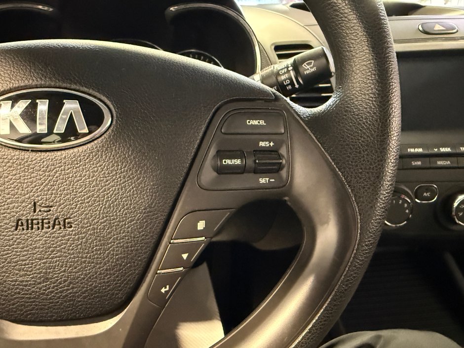 2017 Kia Forte LX-15