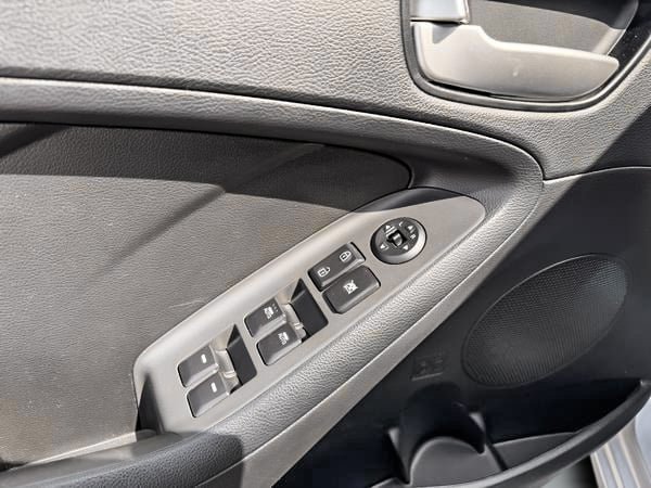 2018 Kia Forte LX+-10