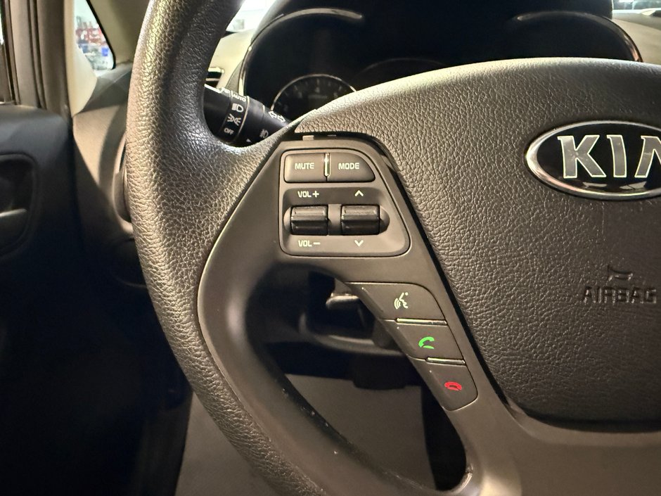Kia Forte LX 2018-14