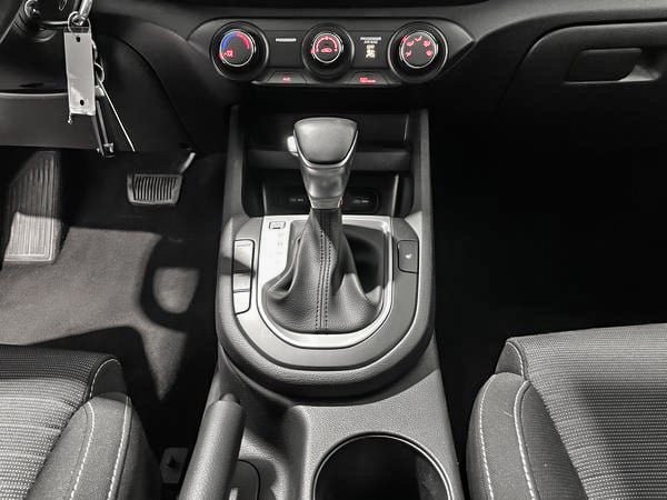2019 Kia Forte LX-21