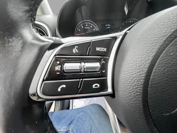 2020 Kia Forte EX-11
