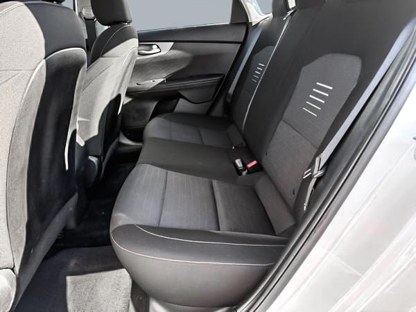 2020 Kia Forte LX-26