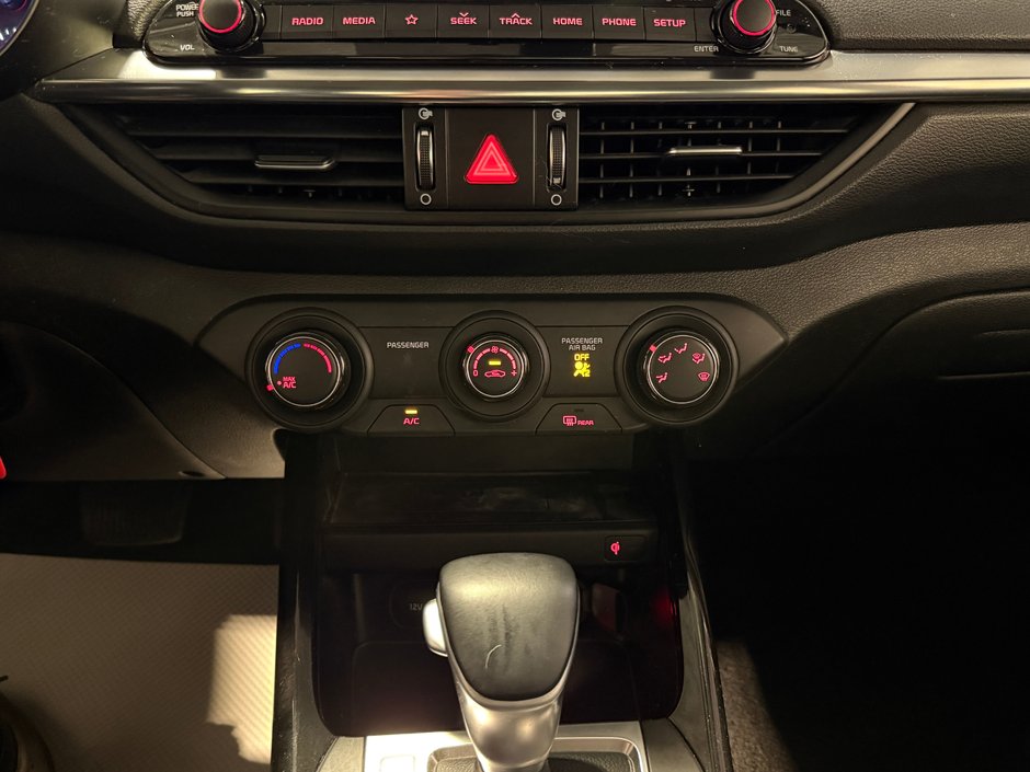2020 Kia Forte EX-22