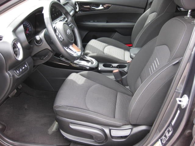 2021 Kia Forte EX-9