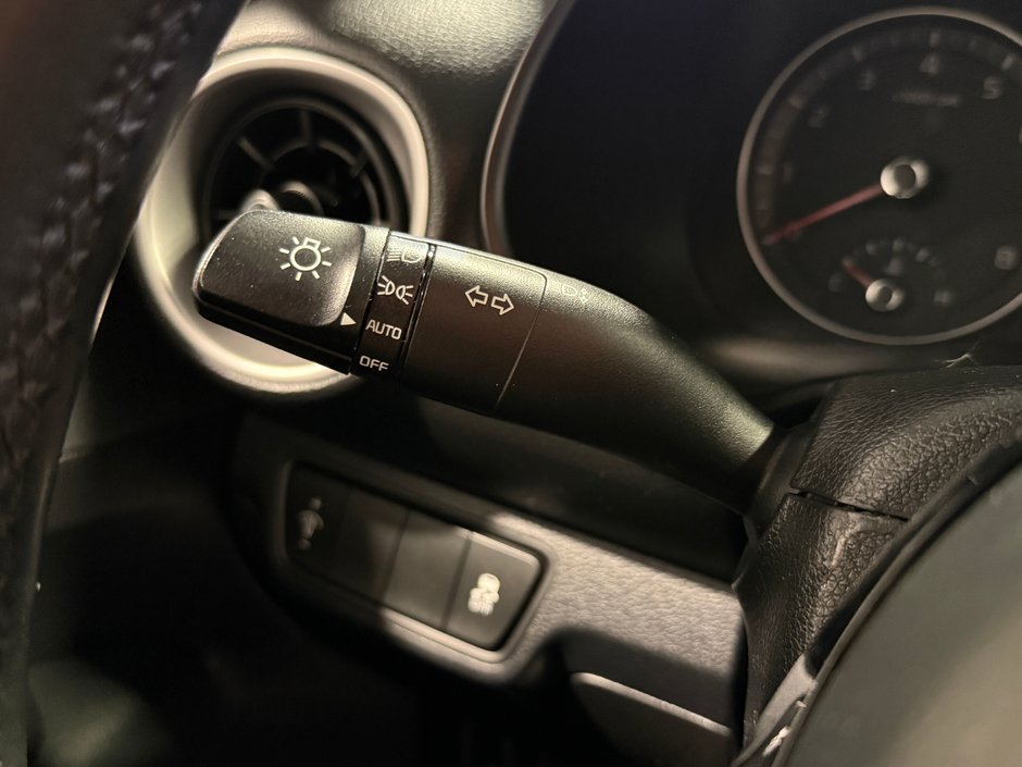 Kia Forte LX 2021-16