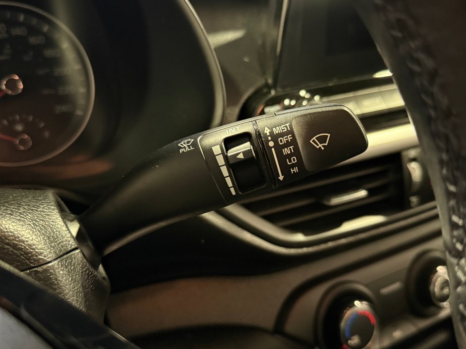 Kia Forte LX 2021-17