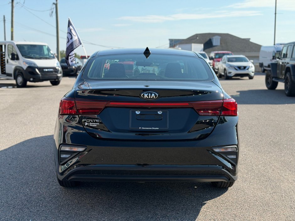 Kia Forte LX 2021-3
