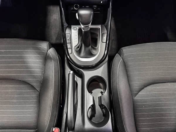 2021 Kia Forte EX-21
