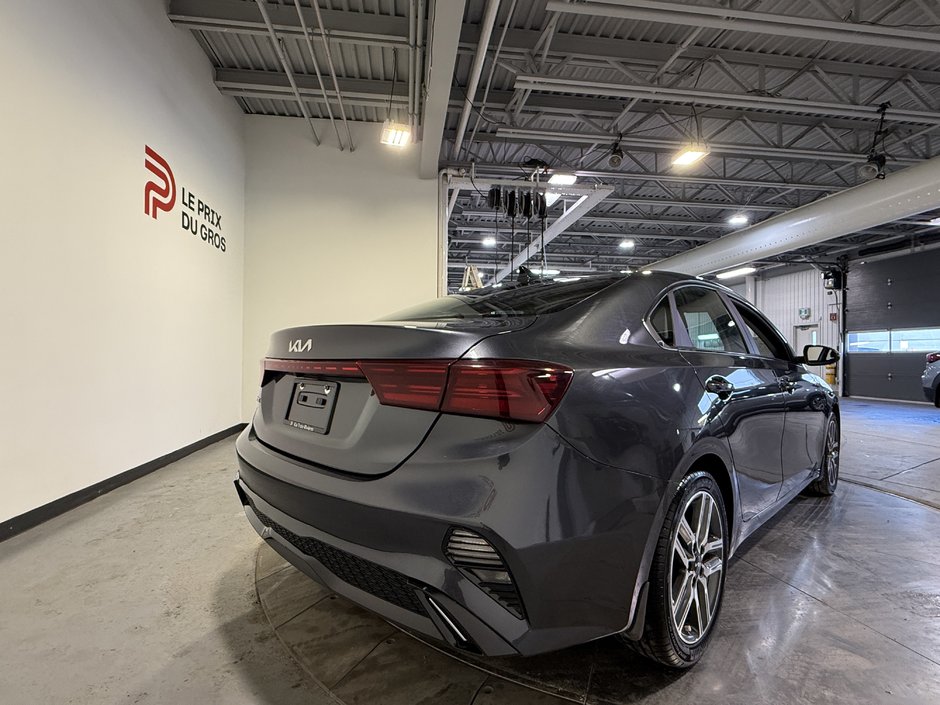 Kia Forte GT-LINE 2022-2