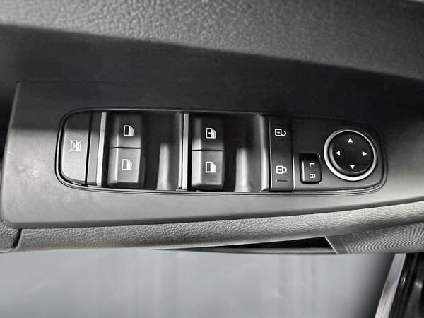 2022 Kia Forte LX-11