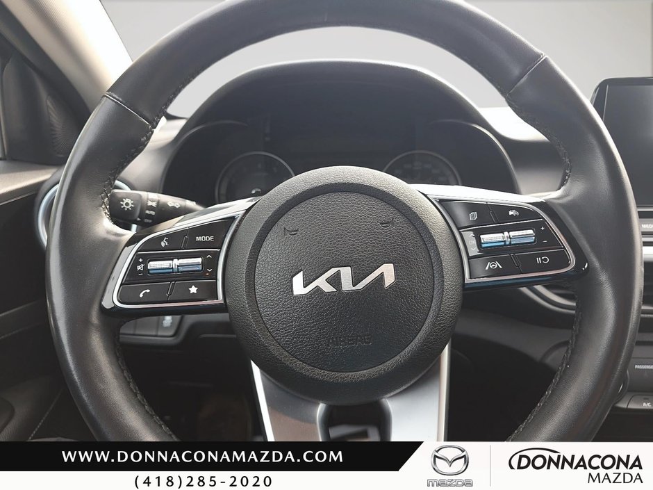 2022 Kia Forte EX-13